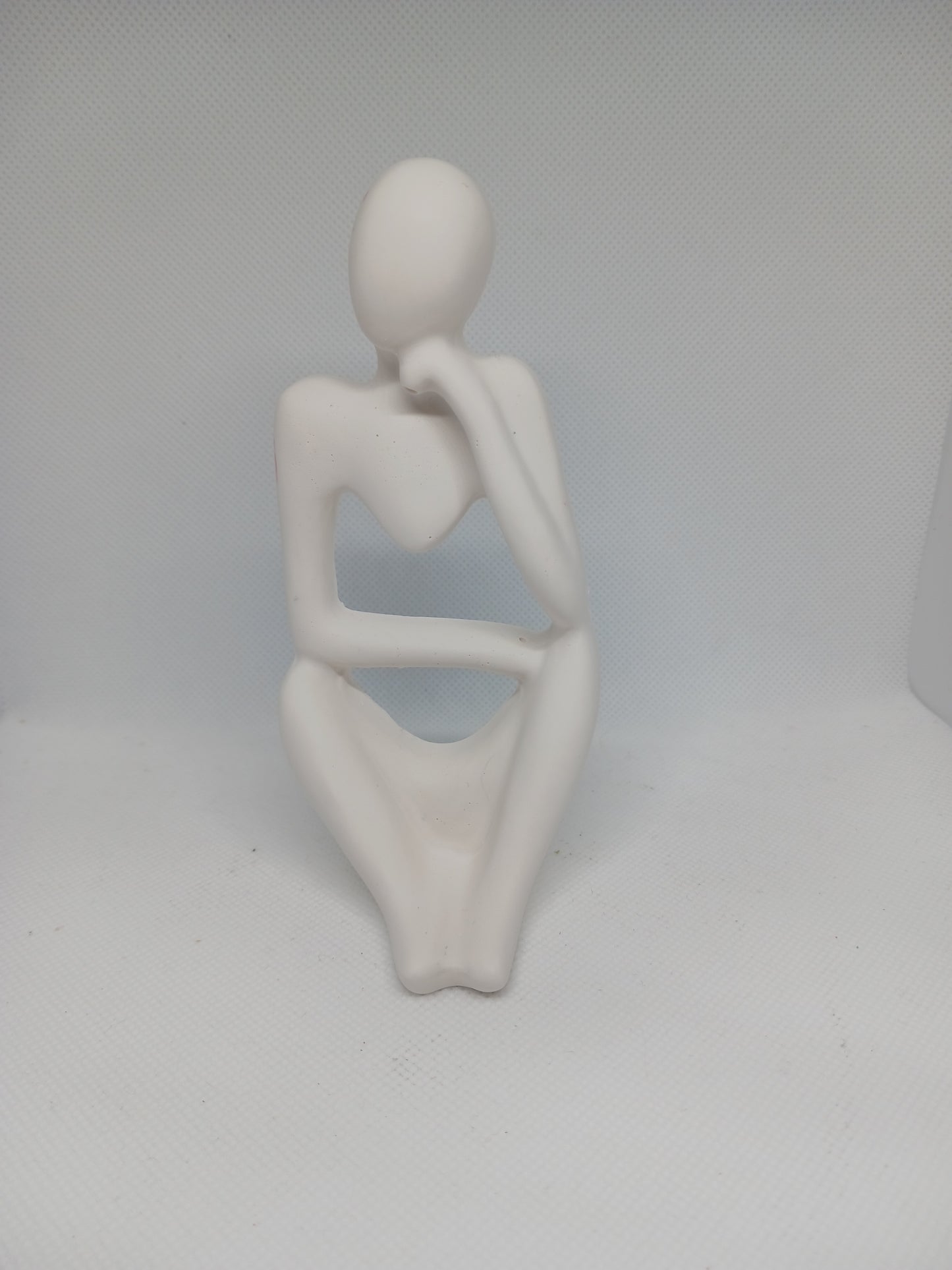 Tænkeren Figur – Håndlavet Jesmonite Dekoration